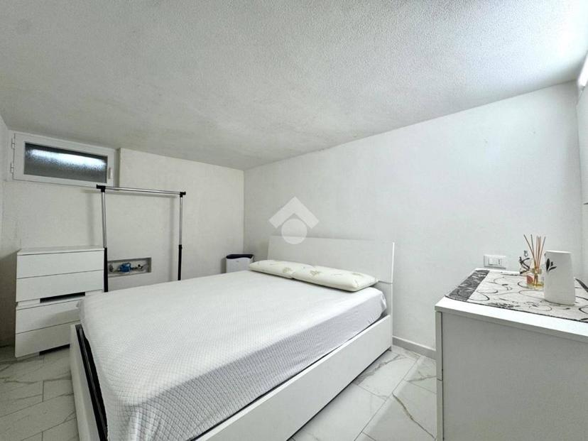 Bilocale via Francesco Bogliolo 5, Centro, Alassio — foto 14 di 14