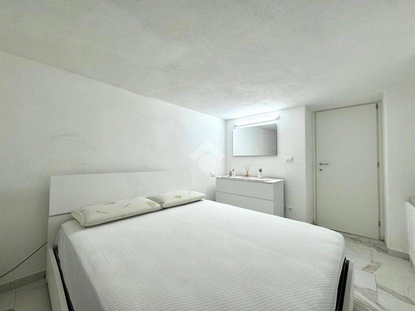 Bilocale via Francesco Bogliolo 5, Centro, Alassio — foto 9 di 14