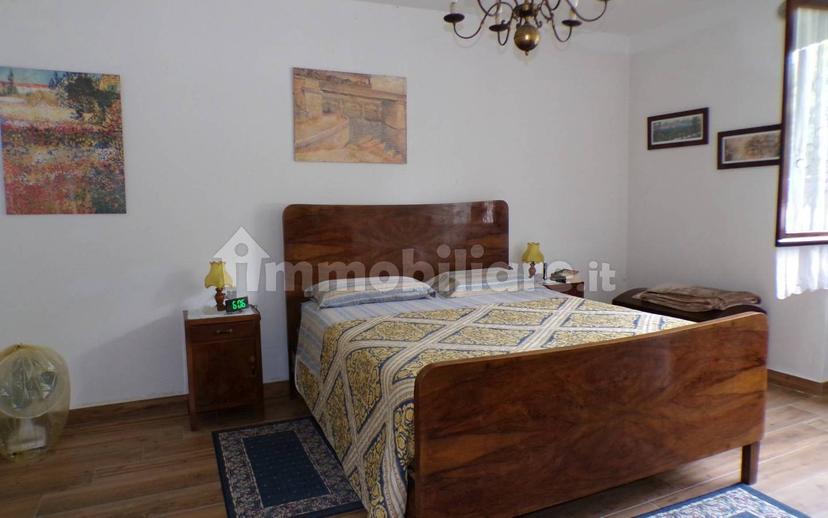 Villa bifamiliare via Giuseppe Garibaldi, Centro, Biandronno — foto 15 di 36