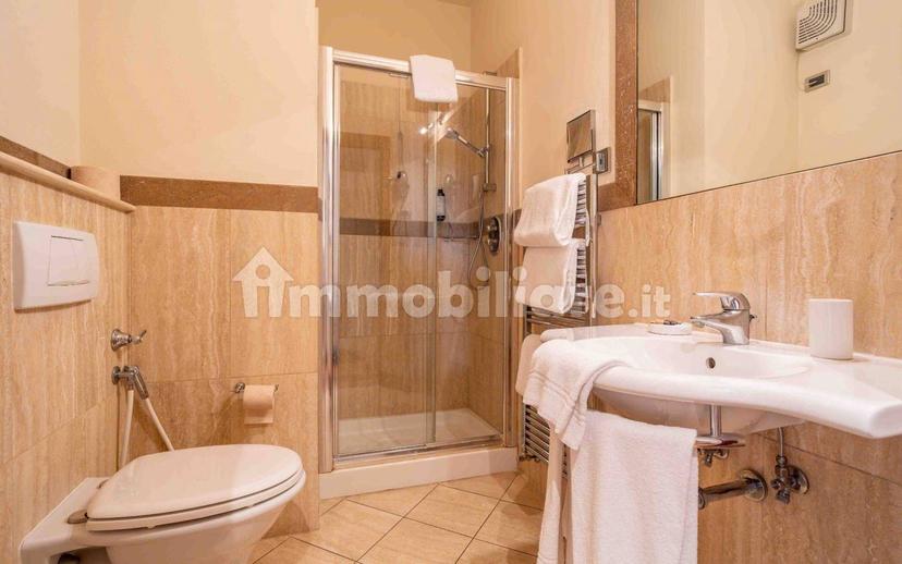 Bilocale via Giovanni Pascoli 58, Pietrasanta — foto 11 di 12