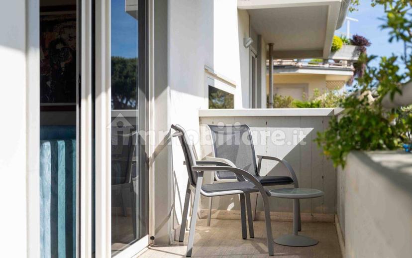 Bilocale via Giovanni Pascoli 58, Pietrasanta — foto 7 di 12