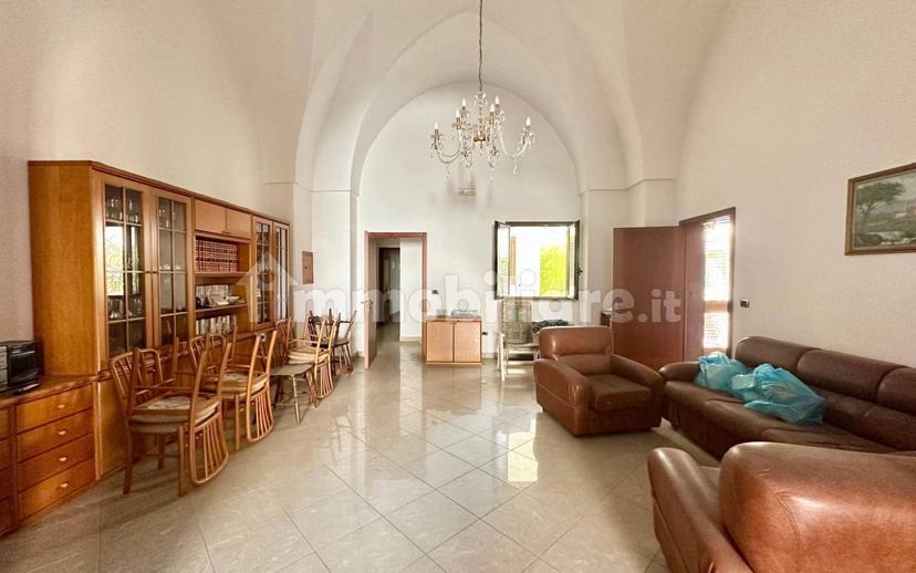 Villa unifamiliare via Nazario Sauro 23, Centro, San Donato di Lecce — foto 3 di 24