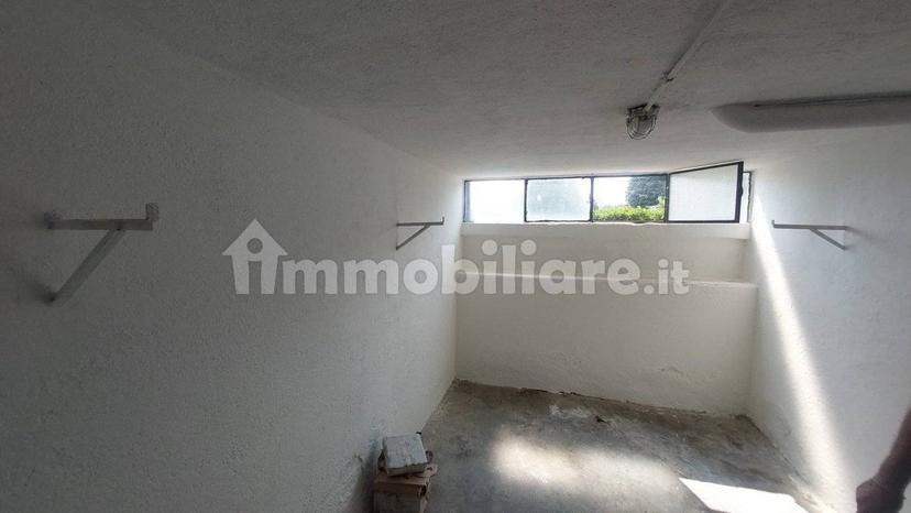 Trilocale via Varallo Pombia 3, Centro, Castelletto Sopra Ticino — foto 8 di 20