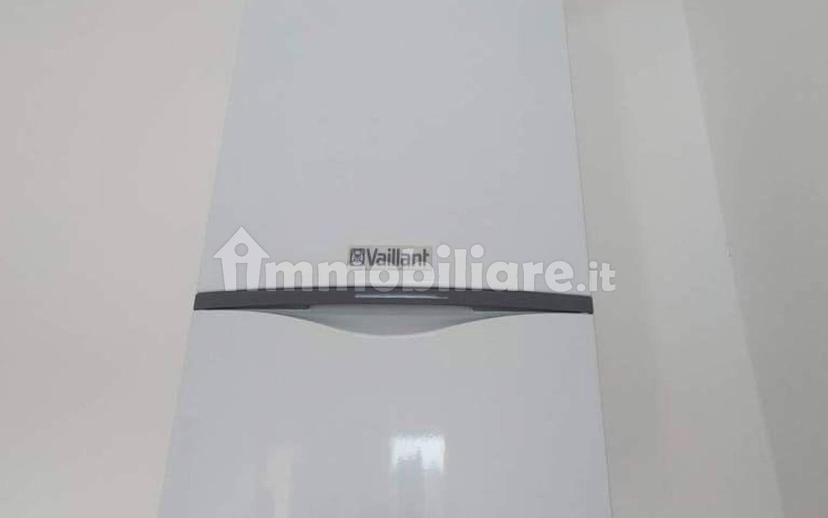 Trilocale via Varallo Pombia 3, Centro, Castelletto Sopra Ticino — foto 16 di 20