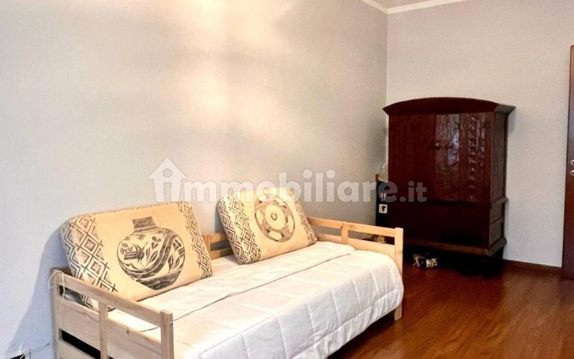 Stanza singola viale Roma 18, Novara — foto 5 di 8