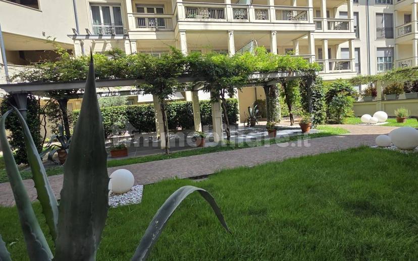 Trilocale via Dante Alighieri 55, San Rocco - Sanzio, Seregno — foto 2 di 16