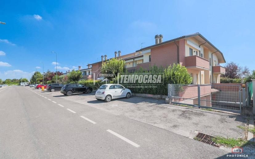 Trilocale buono stato, primo piano, Roncadello, Forlì — foto 9 di 21