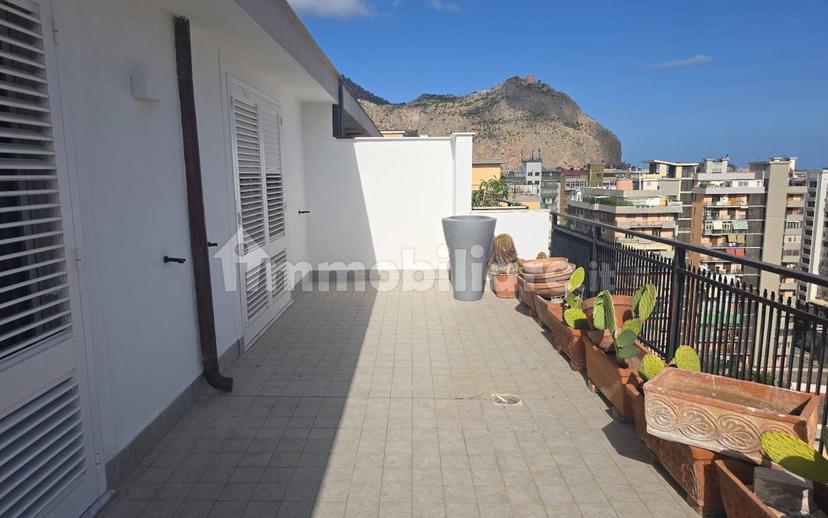 Attico via Valdemone 26, De Gasperi - Croce Rossa, Palermo — foto 15 di 23