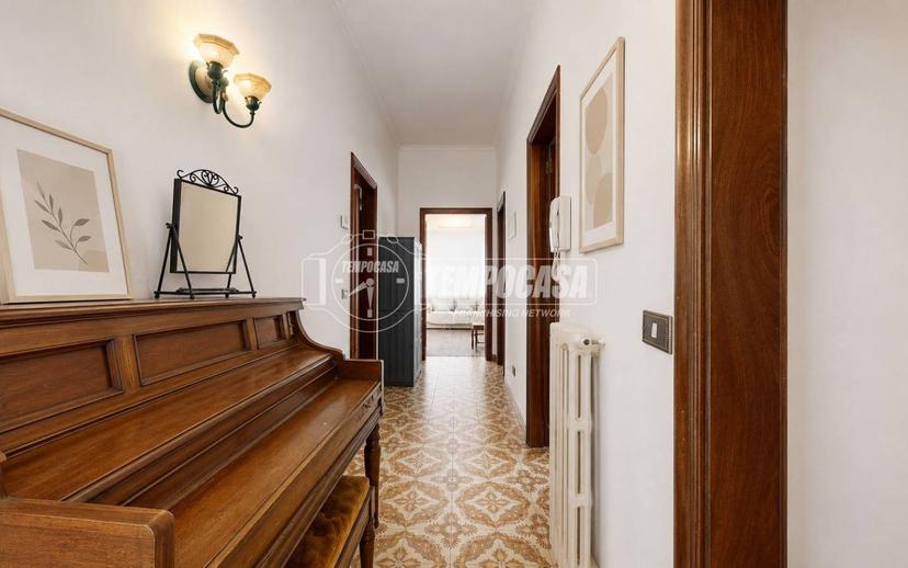 Quadrilocale via Giovanni Amendola, Centro, Conversano
