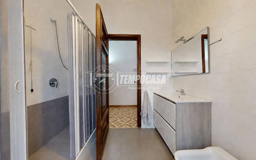 Quadrilocale via Giovanni Amendola, Centro, Conversano — foto 9 di 17