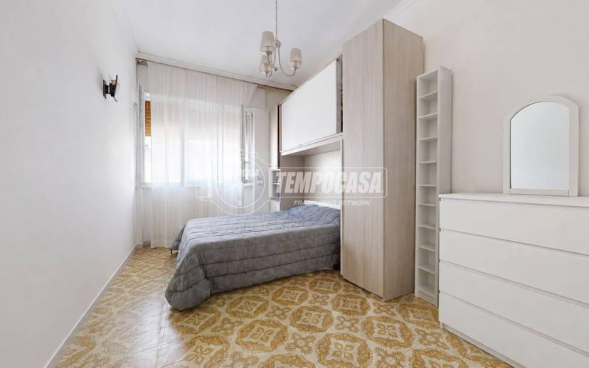 Quadrilocale via Giovanni Amendola, Centro, Conversano — foto 11 di 17