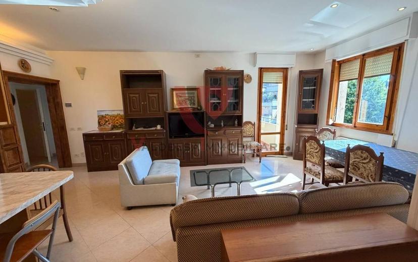Quadrilocale via E. Curiel,  4, Abbadia, Campolungo, Colle di Val d'Elsa — foto 6 di 30