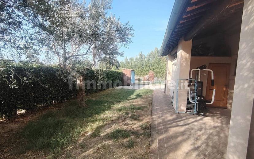Bilocale via Luigi Einaudi, Castel Ritaldi — foto 11 di 12