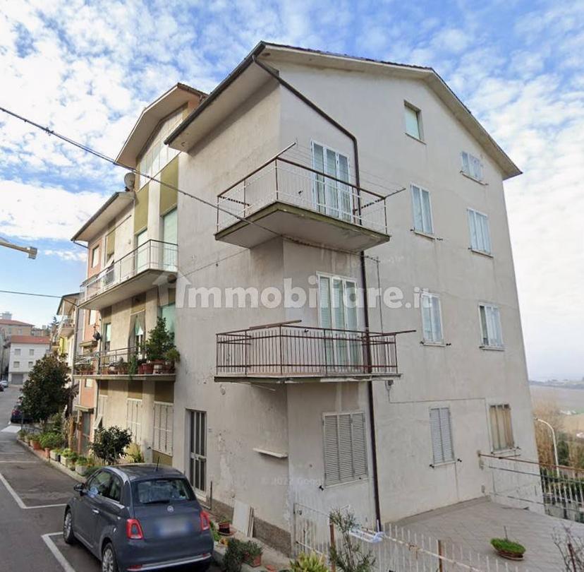 Appartamento via Alessandro Manzoni 19, Centro, Montegranaro — foto 3 di 10