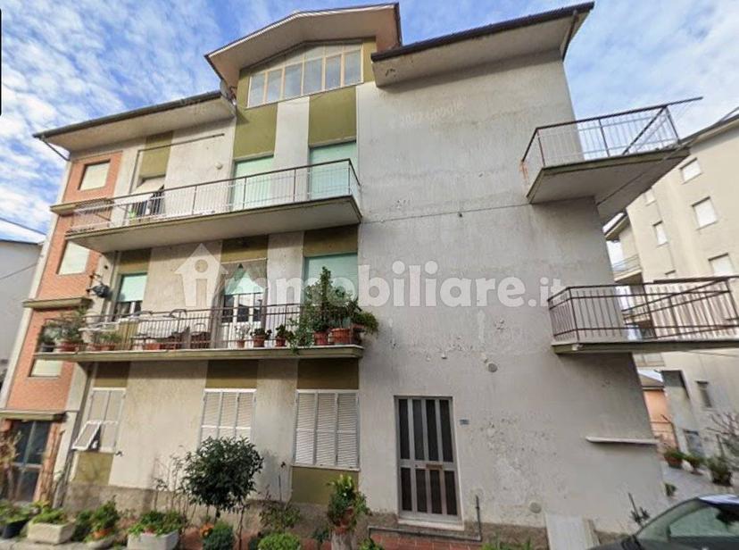 Appartamento via Alessandro Manzoni 19, Centro, Montegranaro — foto 10 di 10