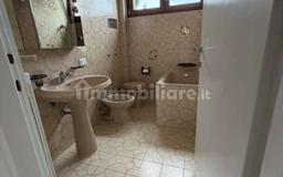 Bilocale via Xxv Aprile, 8, Centro, Carnago