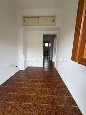 Bilocale via Xxv Aprile, 8, Centro, Carnago — foto 19 di 23