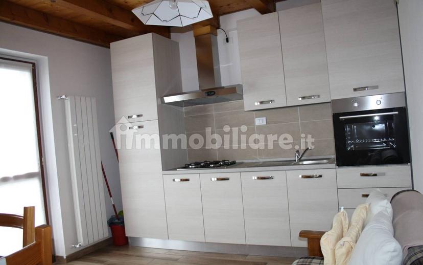 Bilocale via Santi Nazaro e Celso, Alta Valle Intelvi — foto 7 di 15