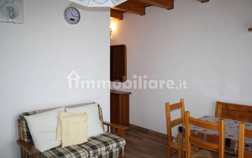 Bilocale via Santi Nazaro e Celso, Alta Valle Intelvi — foto 12 di 15