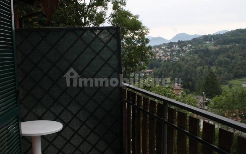 Bilocale via Santi Nazaro e Celso, Alta Valle Intelvi — foto 8 di 15
