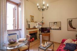 Quadrilocale via cavour 41, Centro, Magliano Sabina