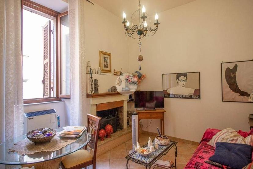 Quadrilocale via cavour 41, Centro, Magliano Sabina