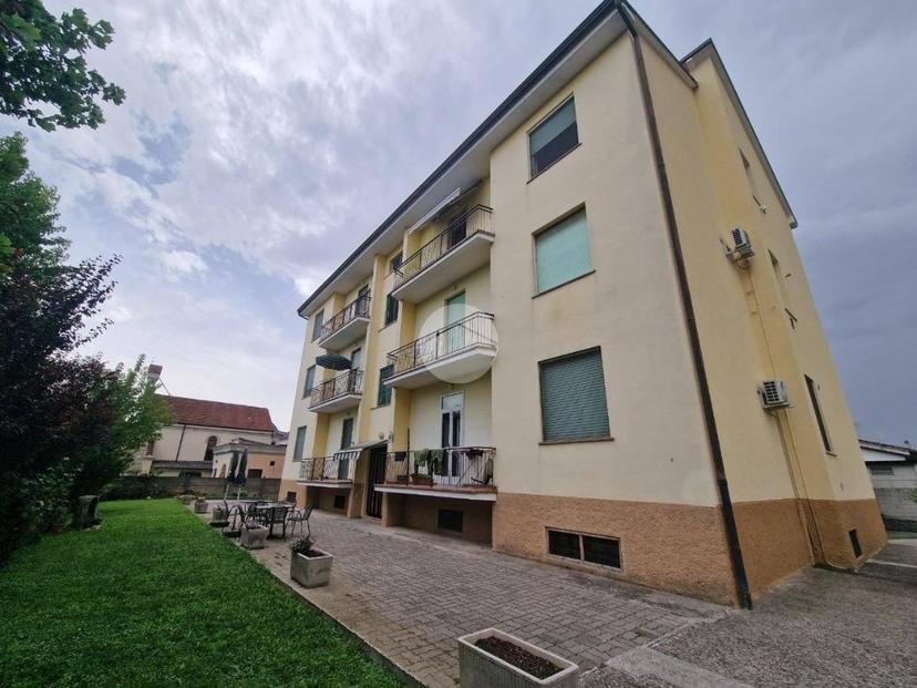 Trilocale vicolo Belvedere 5, Centro, Rodigo — foto 20 di 21