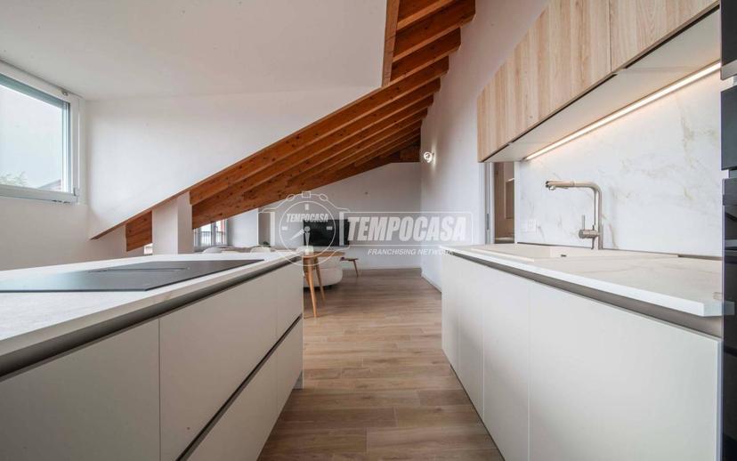 Trilocale via del Carso 18, Gorla Minore — foto 14 di 22