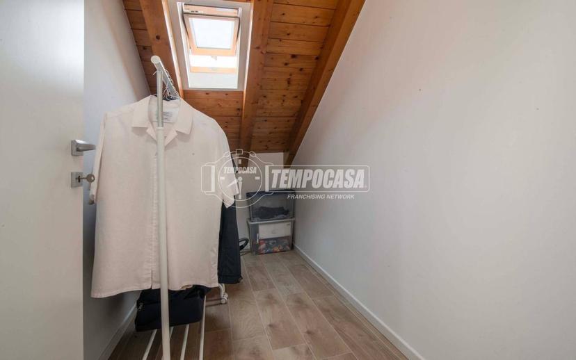 Trilocale via del Carso 18, Gorla Minore — foto 6 di 22