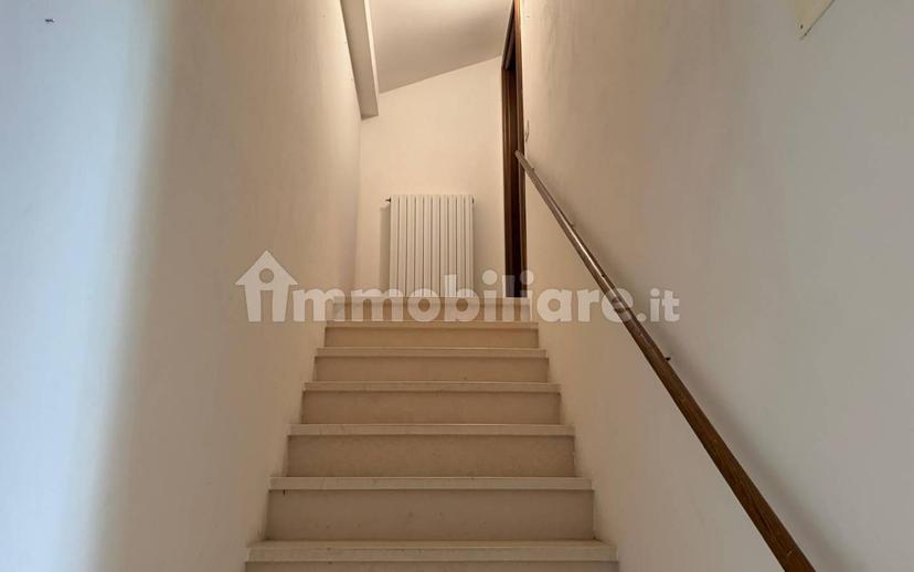 Stanza multipla via Giuseppe Tomassini 34, Urbino — foto 15 di 26