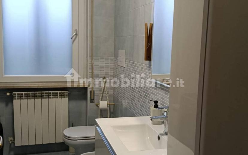 Trilocale ottimo stato, piano rialzato, Centro, Castiglione delle Stiviere — foto 18 di 21