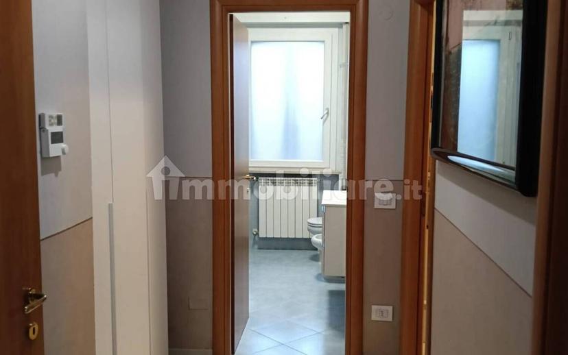 Trilocale ottimo stato, piano rialzato, Centro, Castiglione delle Stiviere — foto 16 di 21