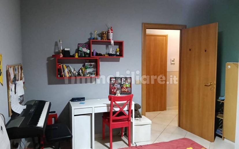 Trilocale ottimo stato, piano rialzato, Centro, Castiglione delle Stiviere — foto 15 di 21