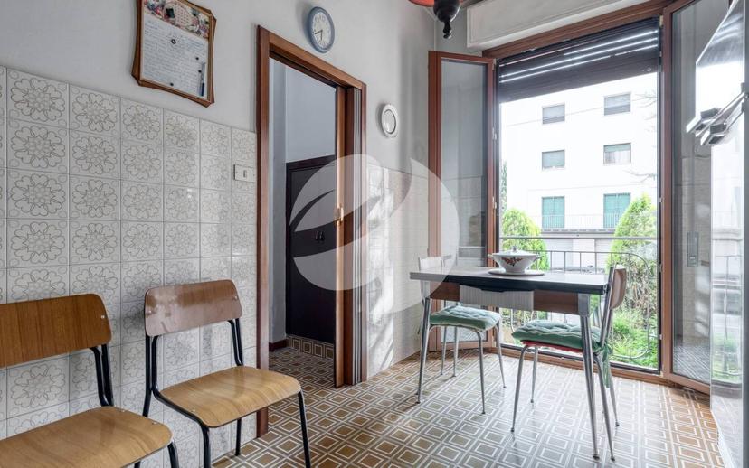 Quadrilocale da ristrutturare, primo piano, Borgo Panigale, Bologna