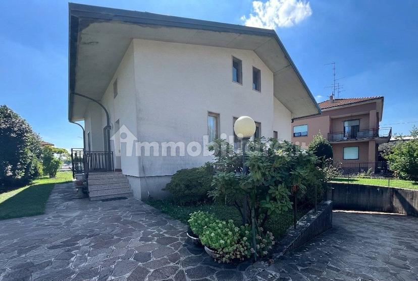 Villa unifamiliare via Alcide De Gasperi 5, Centro, Olgiate Comasco — foto 15 di 53