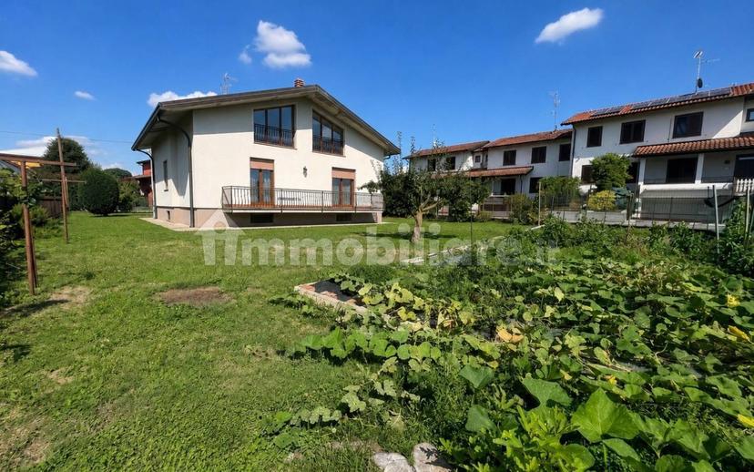 Villa unifamiliare via Alcide De Gasperi 5, Centro, Olgiate Comasco — foto 22 di 53