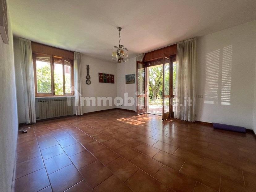 Villa unifamiliare via Alcide De Gasperi 5, Centro, Olgiate Comasco — foto 11 di 53