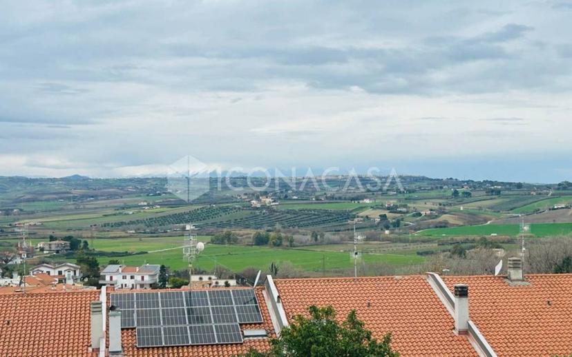 Trilocale via Genova, Centro, Termoli — foto 4 di 29