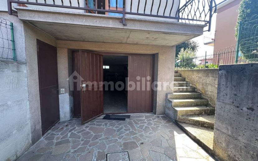 Villa unifamiliare via Alcide De Gasperi 5, Centro, Olgiate Comasco — foto 5 di 53