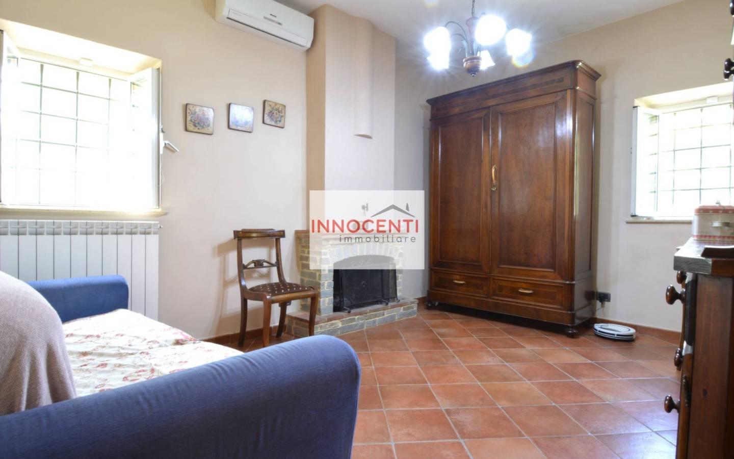 Villa unifamiliare via Comuni d'Europa, Montuolo, Lucca