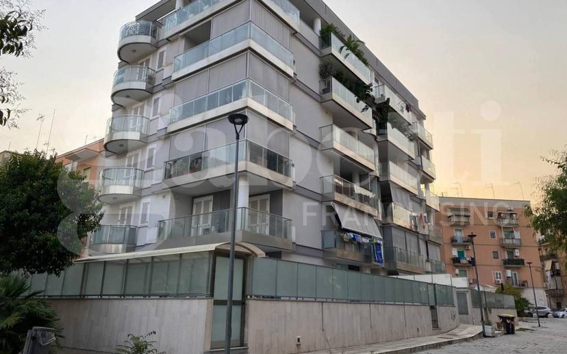 Quadrilocale via Francesco Cutinelli, Trani — foto 23 di 35