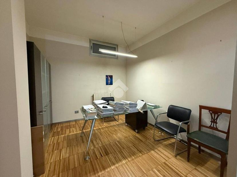 Appartamento via Livorno 105, Centro, Potenza — foto 23 di 42