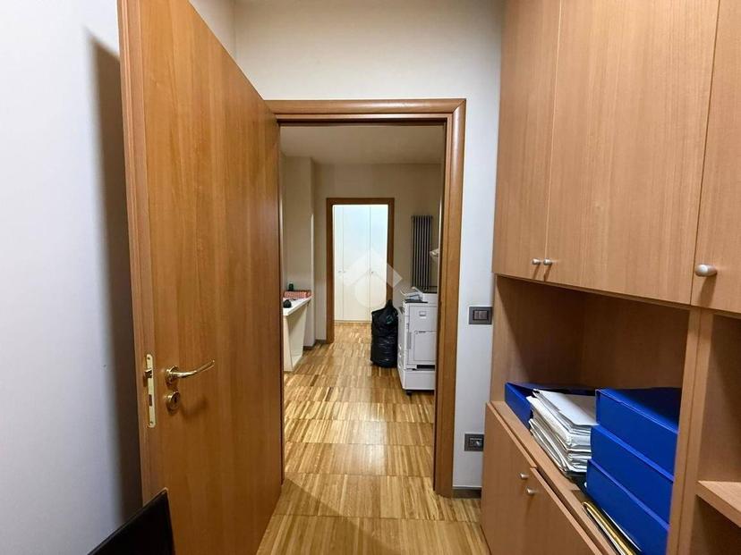 Appartamento via Livorno 105, Centro, Potenza — foto 12 di 42