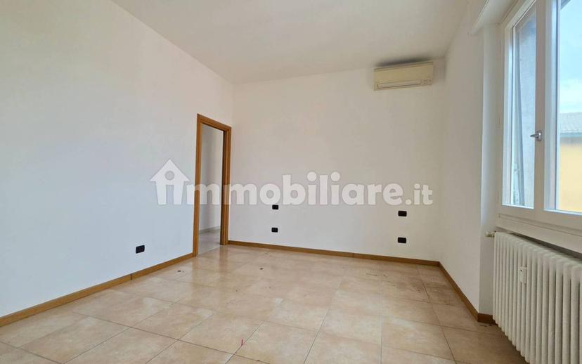 Trilocale via Alfonso Casati, Usmate, Usmate Velate