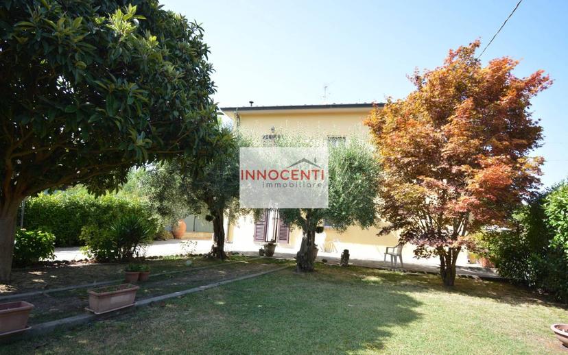 Villa unifamiliare via Comuni d'Europa, Montuolo, Lucca — foto 10 di 39