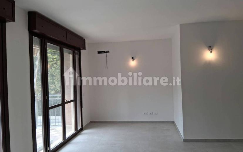 Appartamento ottimo stato, primo piano, Carrozzone, Reggio Emilia — foto 10 di 20