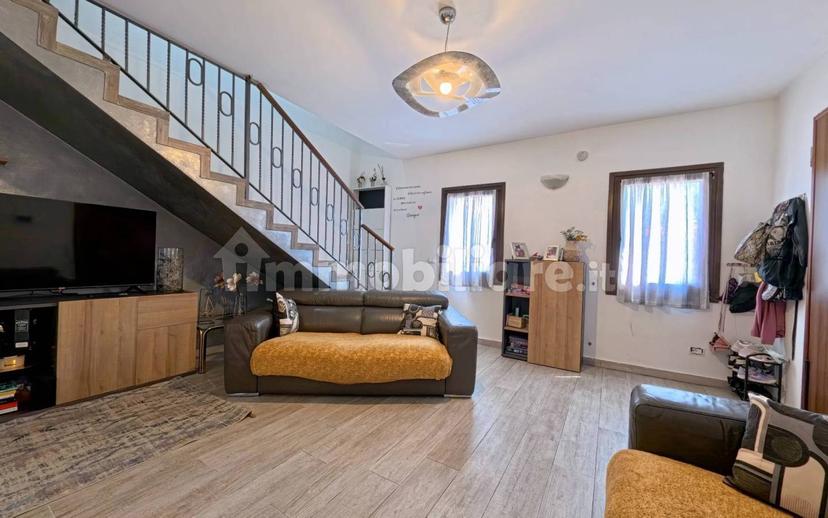 Villa bifamiliare, buono stato, 139 m², Centro, Vazzola — foto 3 di 11