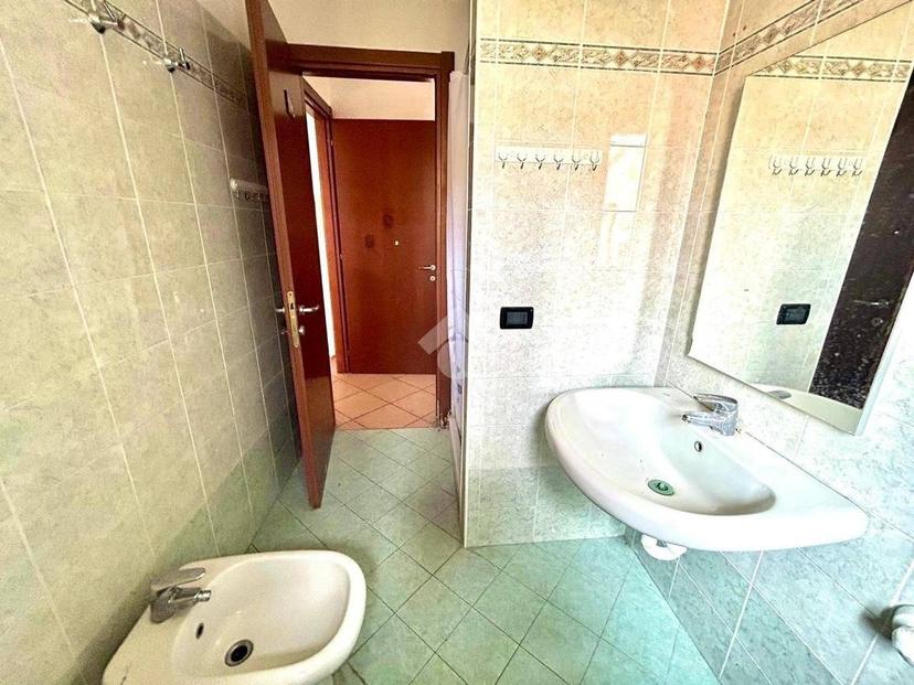Trilocale via Calestani 1, Centro, Fiorenzuola d'Arda — foto 19 di 20
