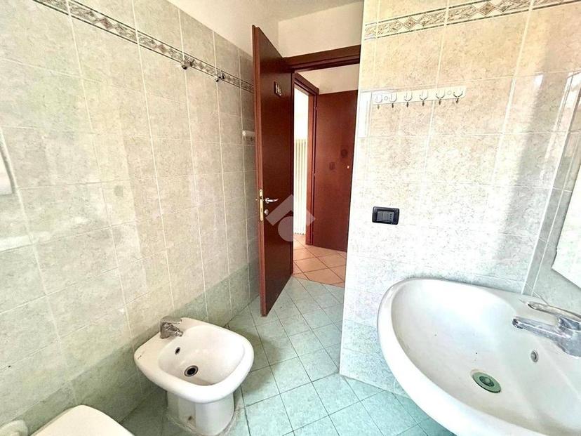 Trilocale via Calestani 1, Centro, Fiorenzuola d'Arda — foto 10 di 20