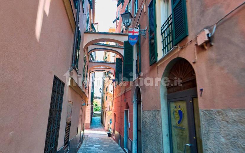 Trilocale Vico Perata, Centro, Varazze — foto 11 di 16